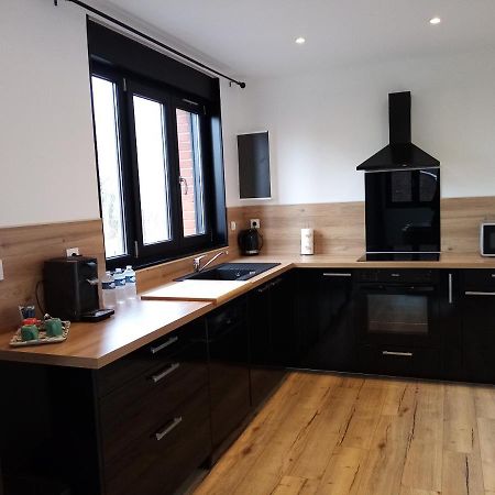 Duplex Agreable Et Spacieux 3 Chb Dont 1 Communicante Vendeville المظهر الخارجي الصورة